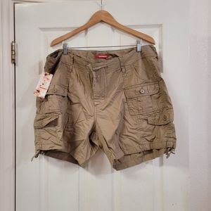 NWT UnionBay Women's Plus Size Shorts 20